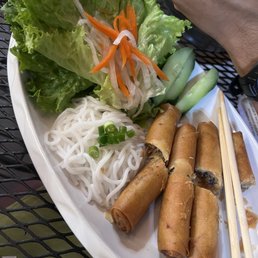 Egg rolls Egg rolls