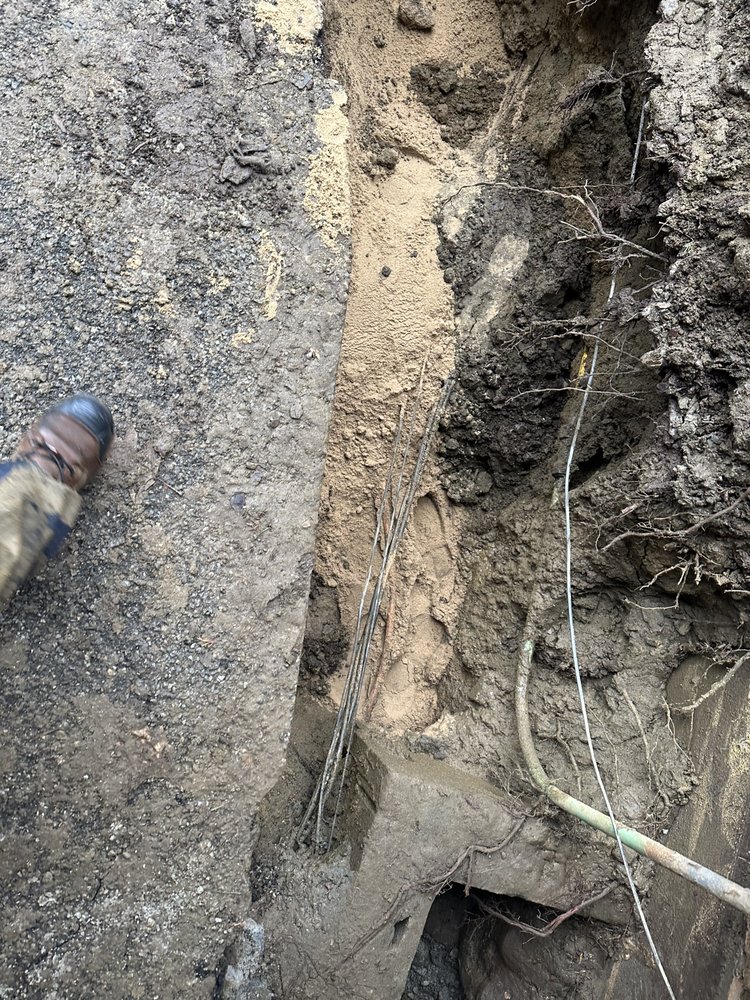 Slide of Aqua Bros Plumbing