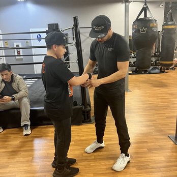 Crowned Boxing - Boxing Near Me - Glendale, California