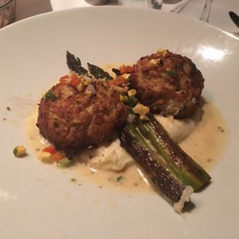 Ray's On the River - Jumbo lump crab cake is divine! - Seafood Near Me - Sandy Springs, Georgia