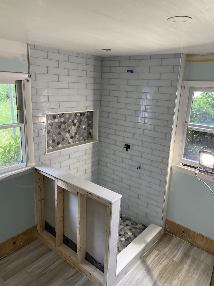 Slide of Moma Construction and cleaning