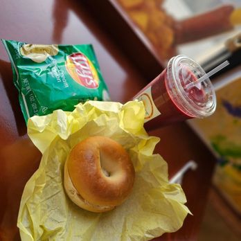 Sunshine Smoothies & Coffee - a bagel and a drink - Juice Bars & Smoothies Near Me - Vallejo, California