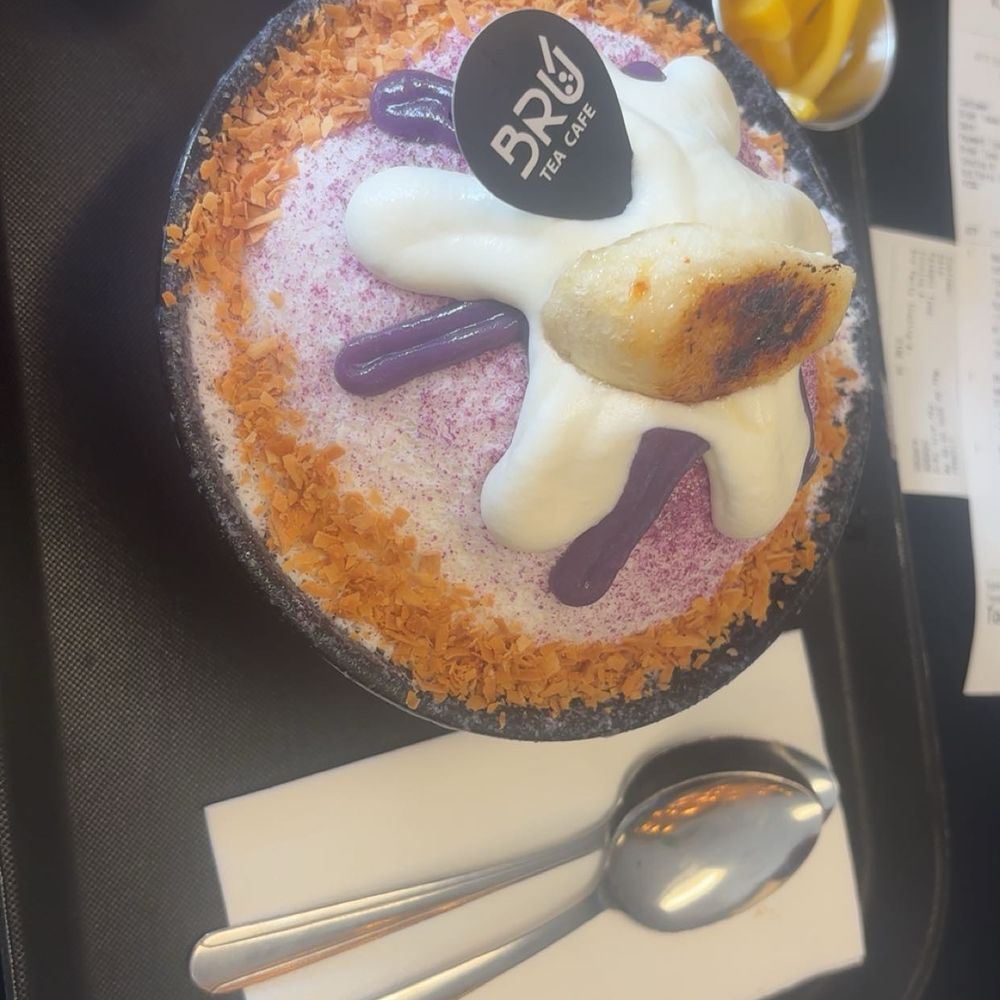 Bru Tea Cafe - Halo Halo Bingsu - Bubble Tea Near Me - Elk Grove, California Bru Tea Cafe - Halo Halo Bingsu - Bubble Tea Near Me - Elk Grove, California