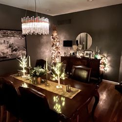 Haus Interiors - Dining room pencil tree