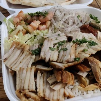 Pita Pockets - Chicken shawarma - Middle Eastern Near Me - Northridge, California Pita Pockets - Chicken shawarma - Middle Eastern Near Me - Northridge, California