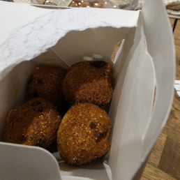 Hush puppies