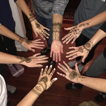 Flower Entertainment - Henna tattoos - Performing Arts Near Me - Wickliffe, Ohio