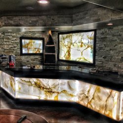 Onyx Bar