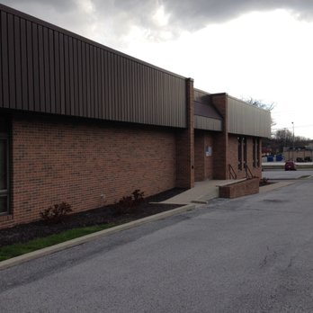 MGH Work Solutions - View of the South side of the building which is the location of the Main Entrance - Occupational Therapy Near Me - Marion, Indiana MGH Work Solutions - View of the South side of the building which is the location of the Main Entrance - Occupational Therapy Near Me - Marion, Indiana