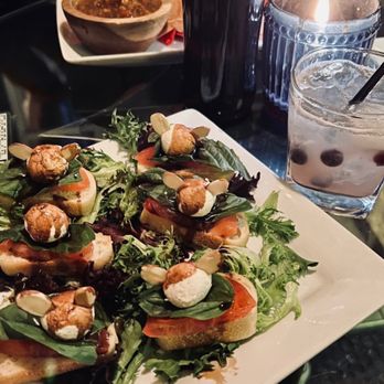 Derailed Pour House - Goat cheese bruschetta - Music Venues Near Me - Durango, Colorado Derailed Pour House - Goat cheese bruschetta - Music Venues Near Me - Durango, Colorado