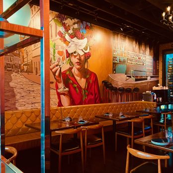 Edo Gastro Tapas And Wine - inside - Tapas/Small Plates Near Me - Las Vegas, Nevada