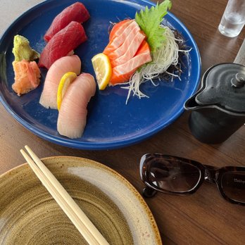 Japengo - Tuna, yellowtail, salmon - Asian Fusion Near Me - Lahaina, Hawaii Japengo - Tuna, yellowtail, salmon - Asian Fusion Near Me - Lahaina, Hawaii