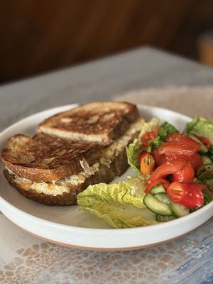 Monica Café by null