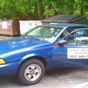 Tom's Auto Driving School - Driving Schools Near Me - Riverside, Connecticut Tom's Auto Driving School - Driving Schools Near Me - Riverside, Connecticut