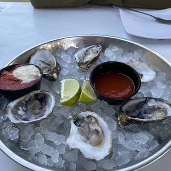 On The Hook - Live oysters - Cajun/Creole Near Me - Brea, California