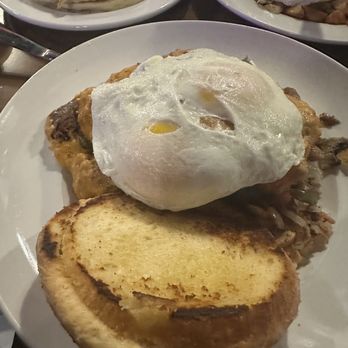 Honeybear Cafe - Cajun Cheesesteak Biscuit - Breakfast & Brunch Near Me - Chicago, Illinois