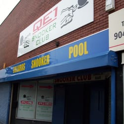 Qe 1 Snooker Club
