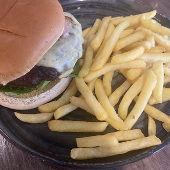 The Space - Aberdeen Angus burger - Bars Near Me - Edinburgh, EDH