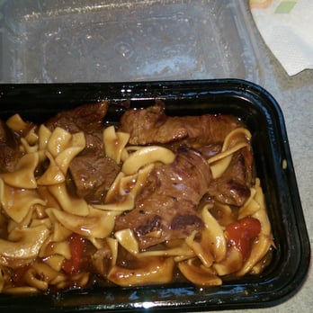 Boyar's Market - Sirloin tips and noodles. Great dinners to go. Comes with 2 sides. Delicious. - Grocery Near Me - Ocean City, New Jersey