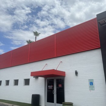 Houston TX Hot Chicken - Sandwiches Near Me - Tempe, Arizona