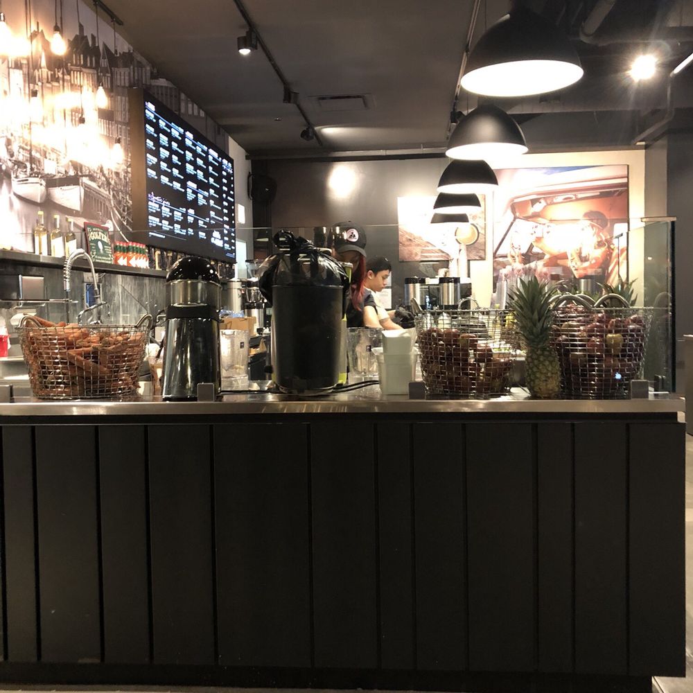 JOE & THE JUICE - View of the counter - Juice Bars & Smoothies Near Me - Chicago, Illinois JOE & THE JUICE - View of the counter - Juice Bars & Smoothies Near Me - Chicago, Illinois