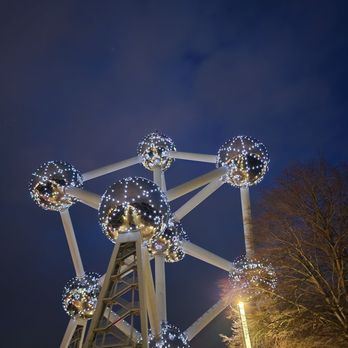 Atomium - Lit up at night - Landmarks & Historical Buildings Near Me - Brussels, BRU Atomium - Lit up at night - Landmarks & Historical Buildings Near Me - Brussels, BRU