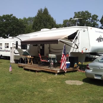 Siren Camper Corral - Used camper purchased at Camper Corral - RV Dealers Near Me - Siren, Wisconsin Siren Camper Corral - Used camper purchased at Camper Corral - RV Dealers Near Me - Siren, Wisconsin