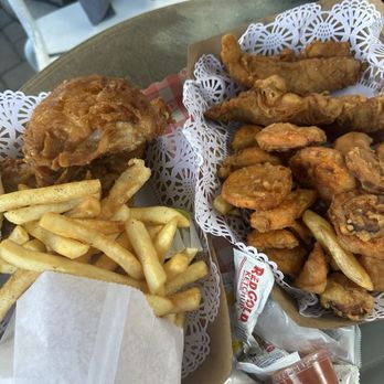 Honey's Kettle Fried Chicken - 4 Piece Chicken Meal (Mixed) & Sweet potato wedges & Fish sticks - Southern Near Me - Culver City, California Honey's Kettle Fried Chicken - 4 Piece Chicken Meal (Mixed) & Sweet potato wedges & Fish sticks - Southern Near Me - Culver City, California