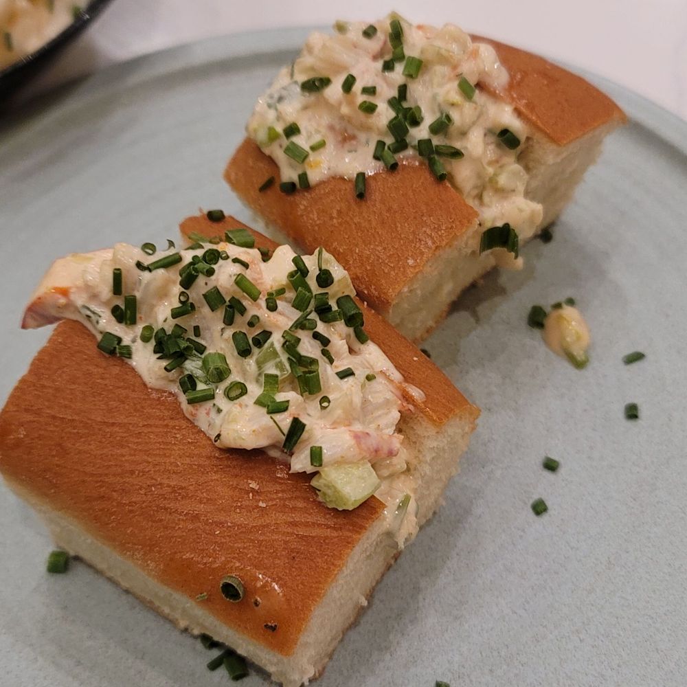 Palm Palm - Lobster Rolls - Bars Near Me - Pittsburgh, Pennsylvania Palm Palm - Lobster Rolls - Bars Near Me - Pittsburgh, Pennsylvania