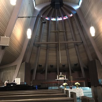 Grace United Methodist Church - Inside - Churches Near Me - Denver, Colorado