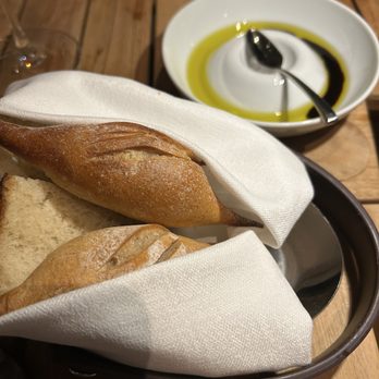 Calusso - Bread service - Bars Near Me - Fort Lauderdale, Florida Calusso - Bread service - Bars Near Me - Fort Lauderdale, Florida
