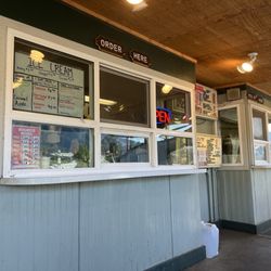 Spiffy Dine In Drive In - 9/13/25: Order Window