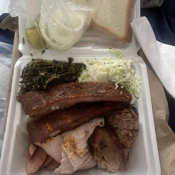 Smokeroom BBQ - 4 meat combo - Barbeque Near Me - Houston, Texas
