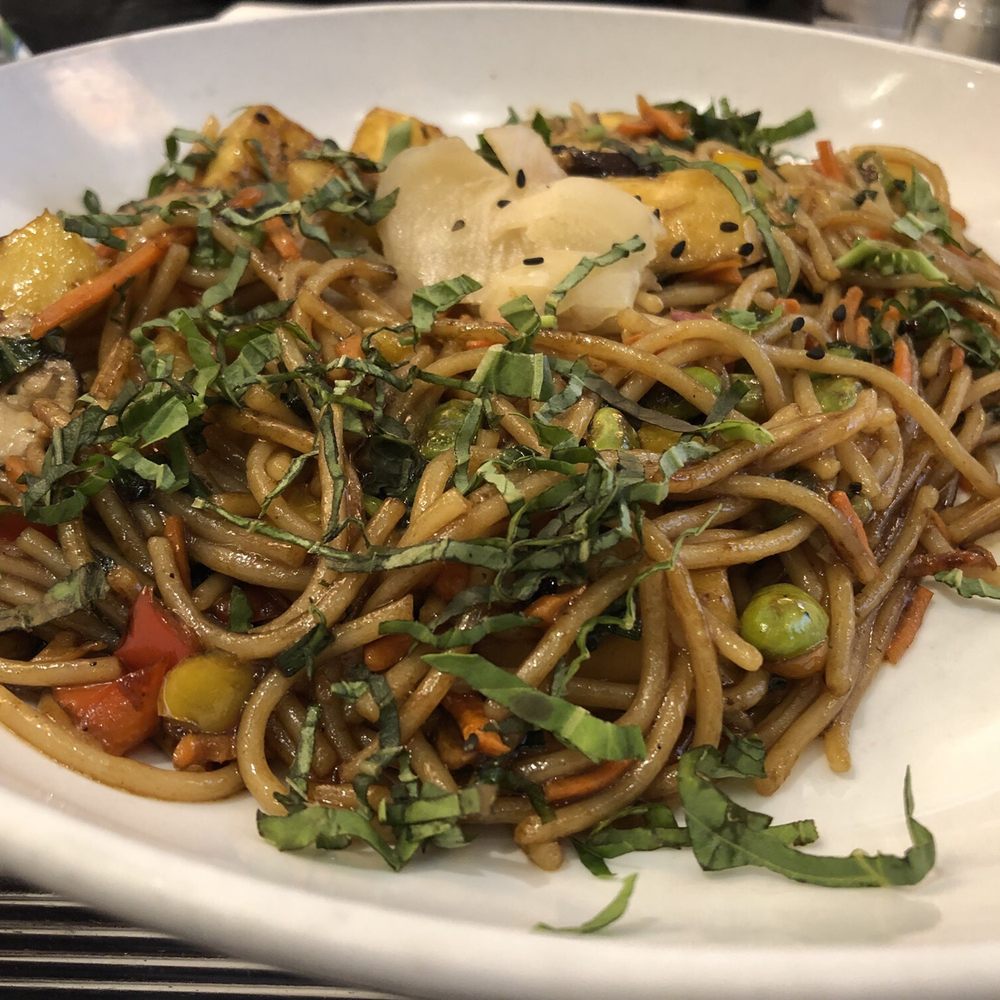 Silver Diner - Vegetarian with noodles - Diners Near Me - McLean, Virginia Silver Diner - Vegetarian with noodles - Diners Near Me - McLean, Virginia