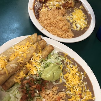 Taco Salsa - Chile relleno in far back plate - Mexican Near Me - Yuma, Arizona Taco Salsa - Chile relleno in far back plate - Mexican Near Me - Yuma, Arizona