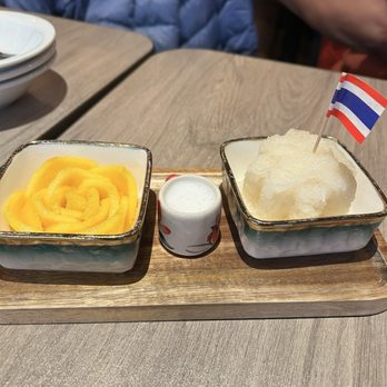 Sampannee Thai - Mango Sticky Rice - Thai Near Me - Washington, DC, District of Columbia Sampannee Thai - Mango Sticky Rice - Thai Near Me - Washington, DC, District of Columbia