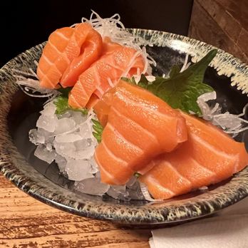 Amakara - Sake Toro Salmon Belly - Sashimi (5) - Sushi Bars Near Me - Dublin, California Amakara - Sake Toro Salmon Belly - Sashimi (5) - Sushi Bars Near Me - Dublin, California