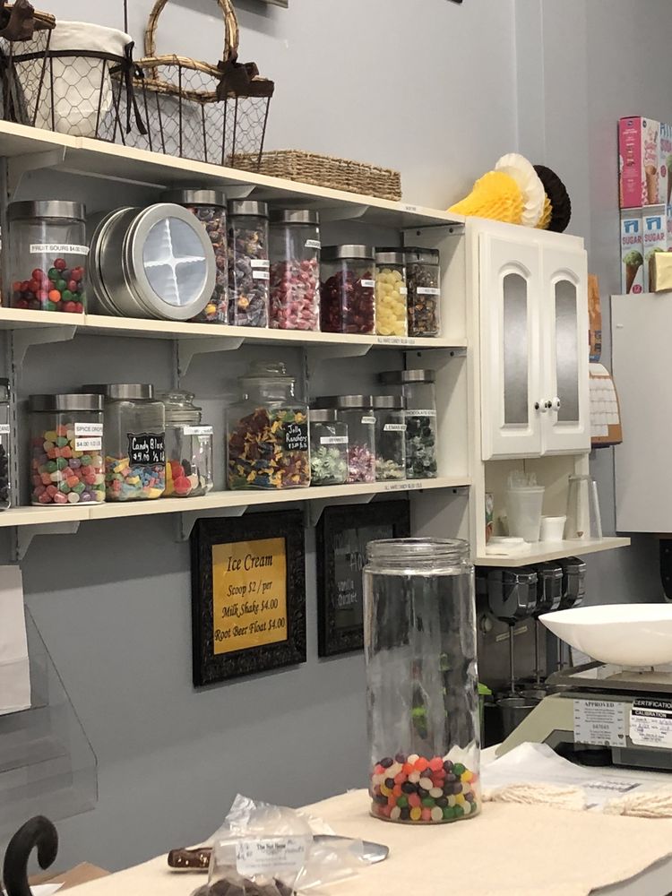 THE NUT HOUSE CLOSED Updated August 2024 18 Photos 311 Main St