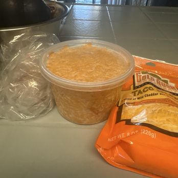 Carniceria La Carreta - Meat Shops Near Me - Bakersfield, California
