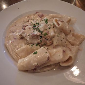 The Grand Pizzeria - rigatoni al pollo - Italian Near Me - Ottawa, Ontario