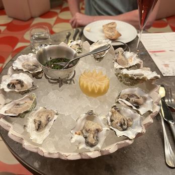 Coquette - Oyster tray - French Near Me - Chicago, Illinois