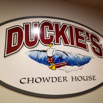 Duckie's Chowder House - Seafood Near Me - Cayucos, California