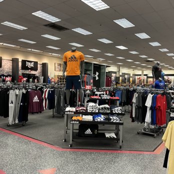 Bob's Stores - Lots of athletic gear. - Shoe Stores Near Me - Simsbury, Connecticut