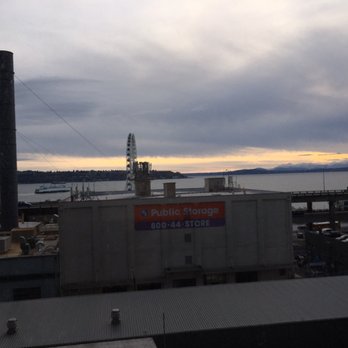 Goldfinch Tavern - Great view! - Seafood Near Me - Seattle, Washington