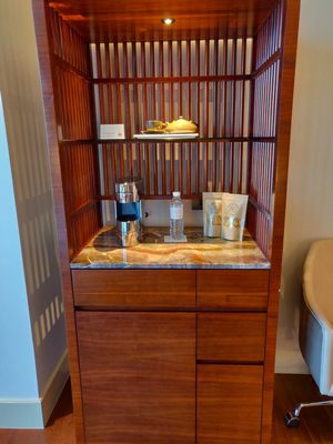 Grand Hyatt Manila by null