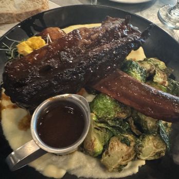 View 202 - Short rib - Seafood Near Me - Redding, California