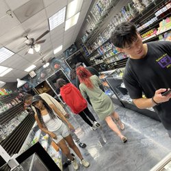 Phoenix Smoke Shop - Happy customers!