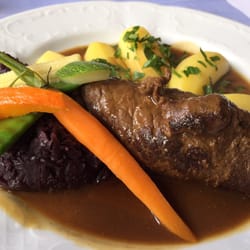 Hotel Klosterhof - Die Roulade von Charloix Rind