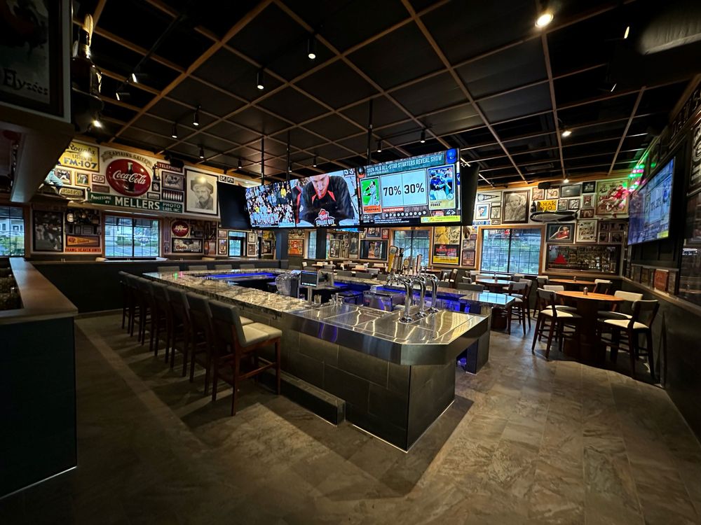 54th Street Scratch Grill & Bar