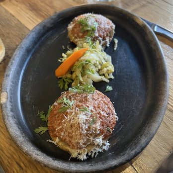 Claro - Garnacha - Mexican Near Me - Brooklyn, New York